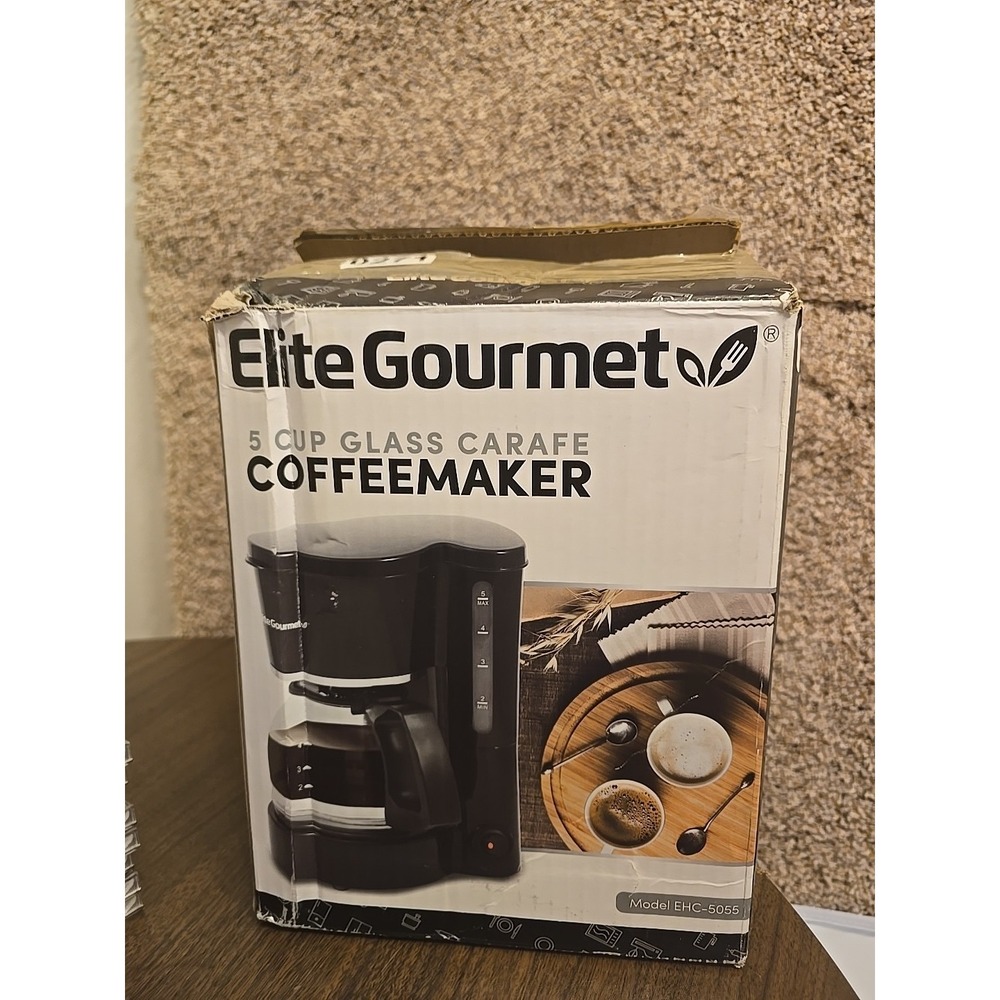 Elite 5-Cup Compact Coffeemaker Black Pause 'N Serve System Ground Coffee Maker